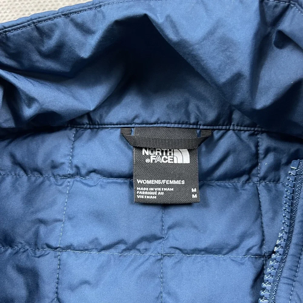 North Face Jacket‎ Womens Medium Blue Thermoball Eco Quilted Insulated Outdoor